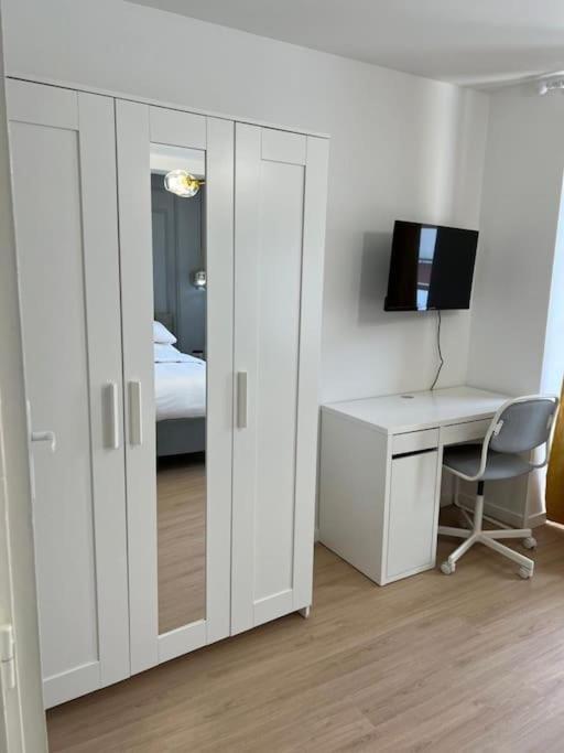 Beau Duplex Au Centre Ville. Mantes-la-Jolie Esterno foto
