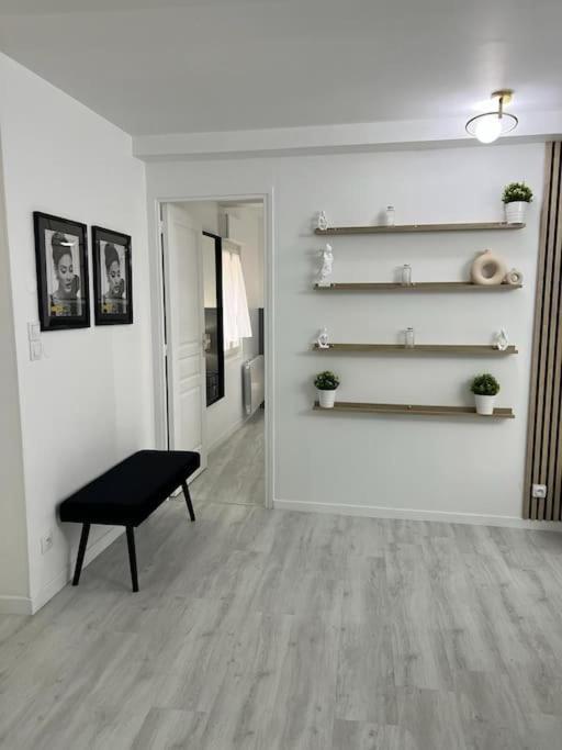 Beau Duplex Au Centre Ville. Mantes-la-Jolie Esterno foto